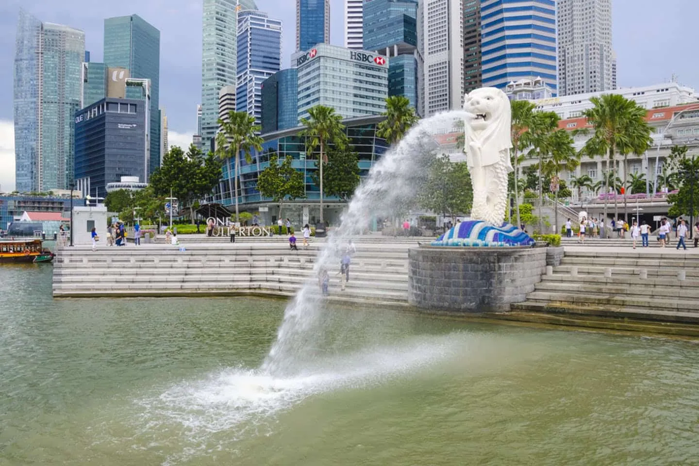 Singapor harbour fountain